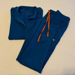 Figs Scrub Set in Alps Blue